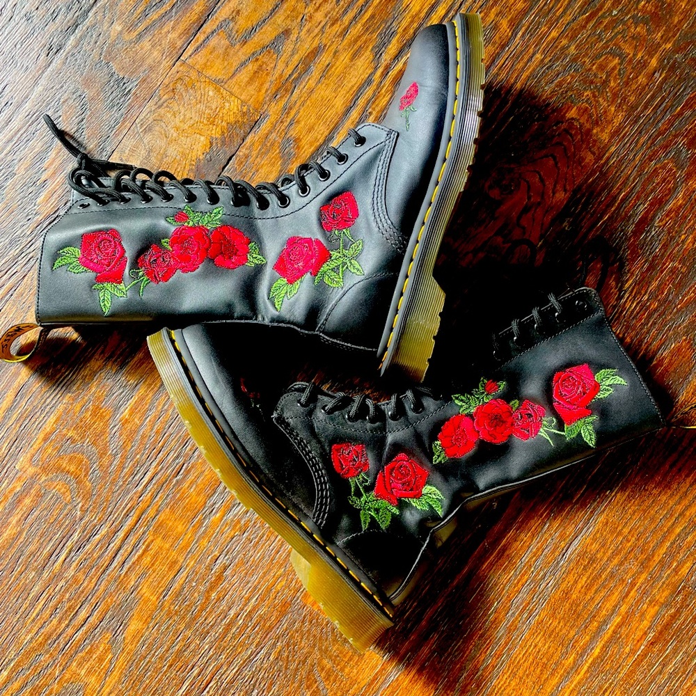 Never worn Dr. Martens embroidered red roses